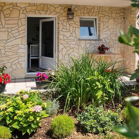 קסטב Apartman Lori מראה חיצוני תמונה