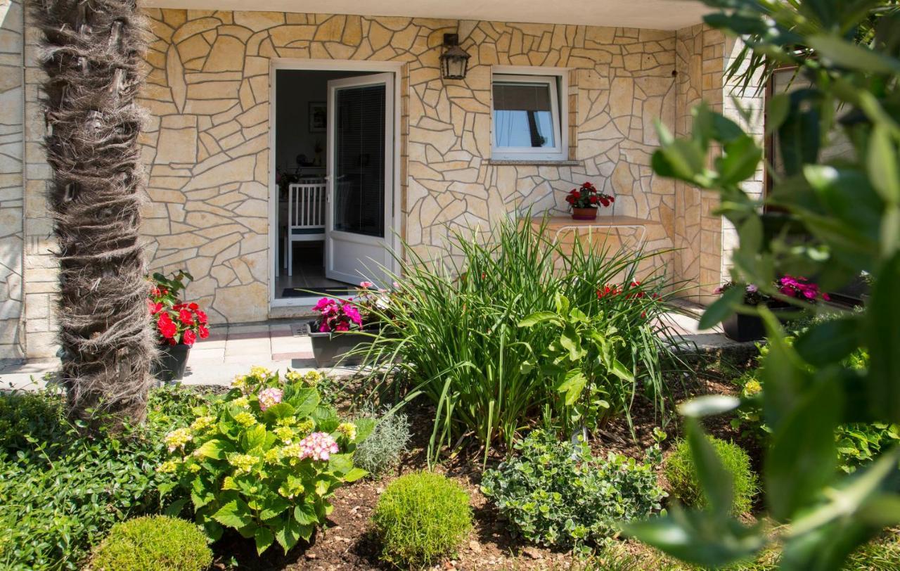 קסטב Apartman Lori מראה חיצוני תמונה